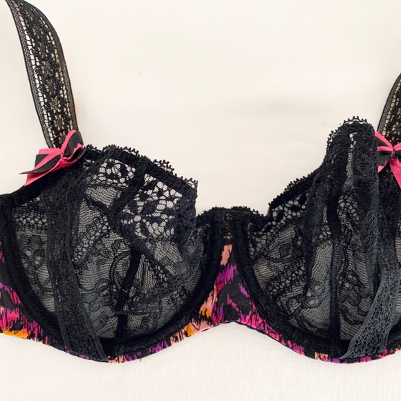 Meet your Posher, Jennifer - Picture 3 of 16